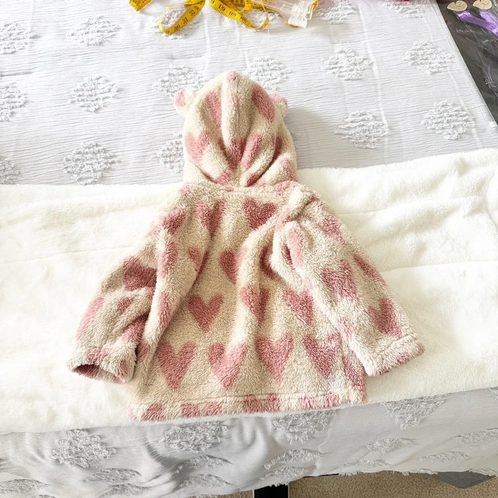 Hanna Anderson gray pink heart print fluffy fleece hooded jacket size 18-24 mos
